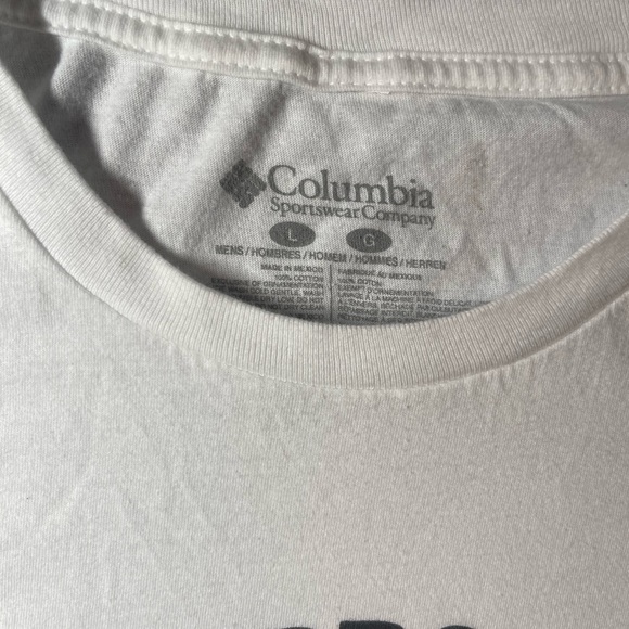 Colombia Philadelphia The City of Brotherly Love Shirt Size Large - Picture 3 of 3
